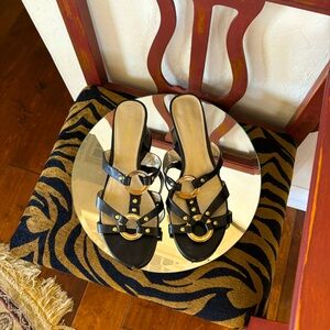 Liz Claiborne black leather sandal Size 9
